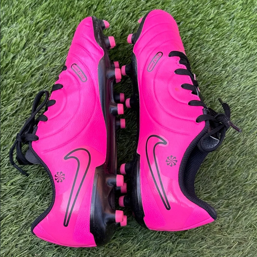 Nike Hot Pink Soccer Cleats with Black Accents Size 13